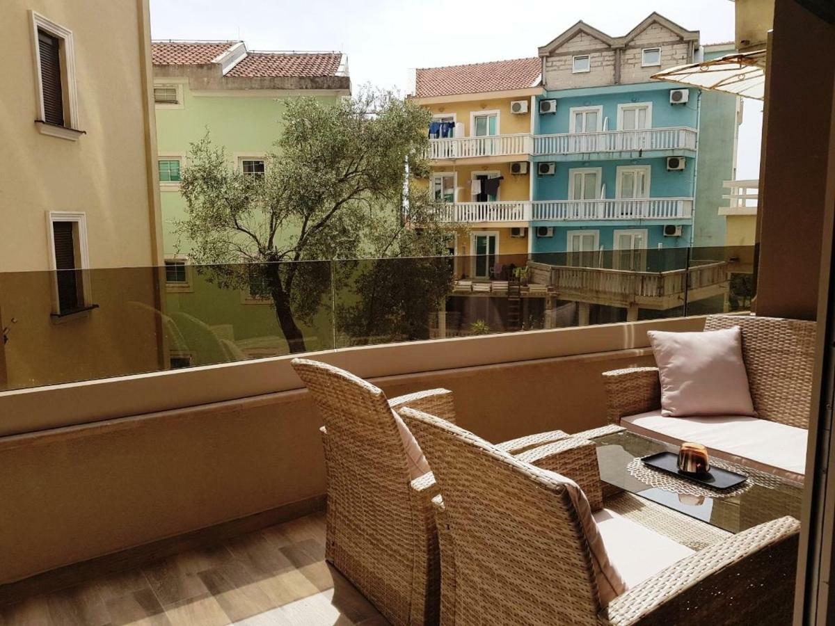 Lux Apartment Teodora Rafajlovići Kültér fotó